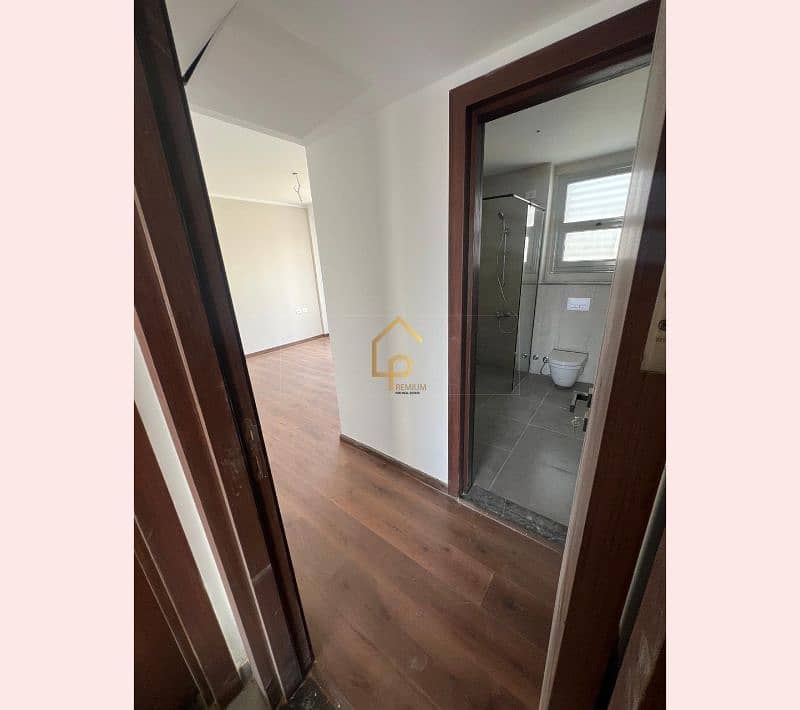 4 WhatsApp Image 2025-08-28 at 3.39. 15 PM (1). jpg