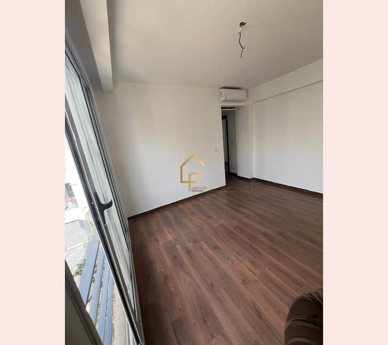 5 WhatsApp Image 2025-08-28 at 3.39. 15 PM (2). jpg