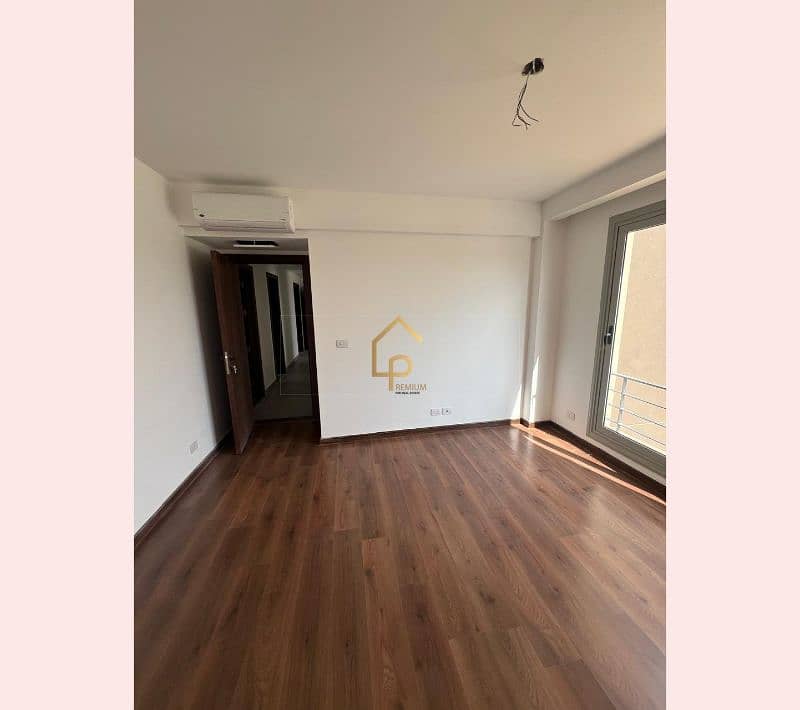 7 WhatsApp Image 2025-08-28 at 3.39. 14 PM. jpg