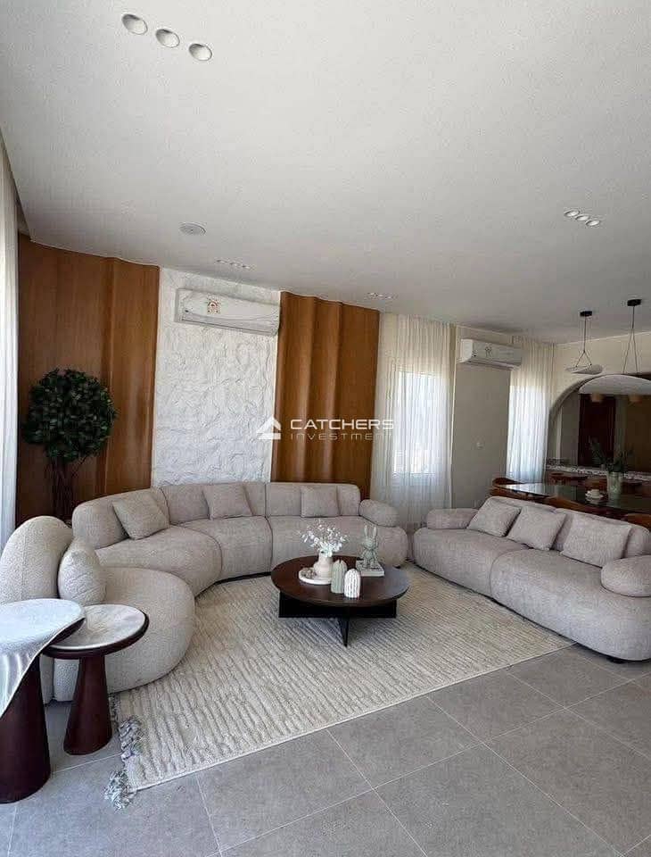 2 WhatsApp Image 2025-11-16 at 17.31. 57 (1). jpeg