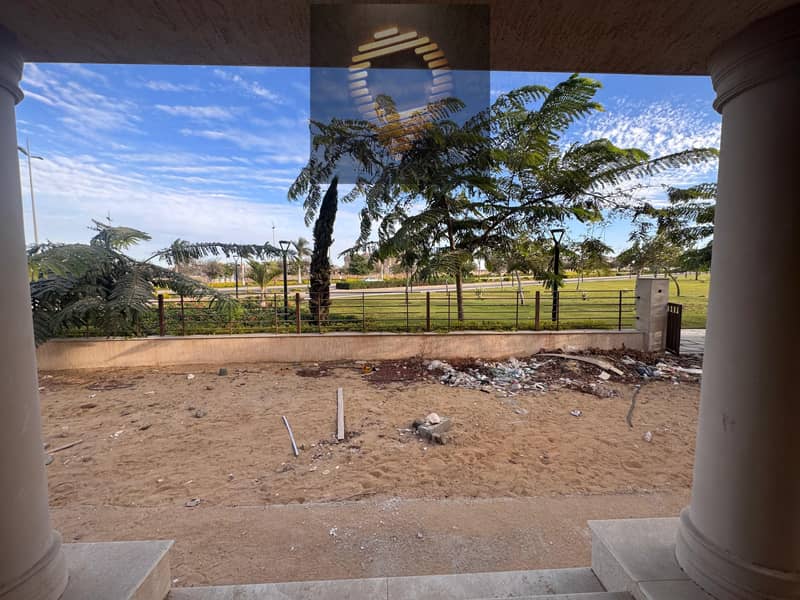 2 WhatsApp Image 2025-12-17 at 18.35. 47_2c51e812. jpg