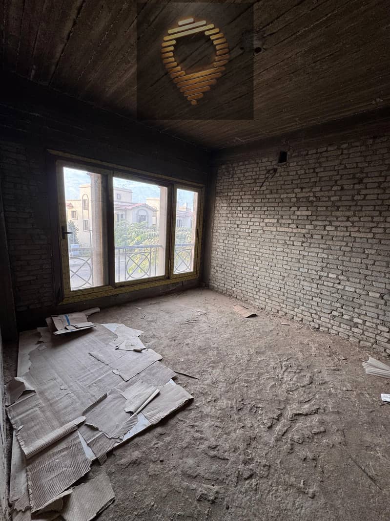 9 WhatsApp Image 2025-12-17 at 18.35. 52_b176b3b5. jpg