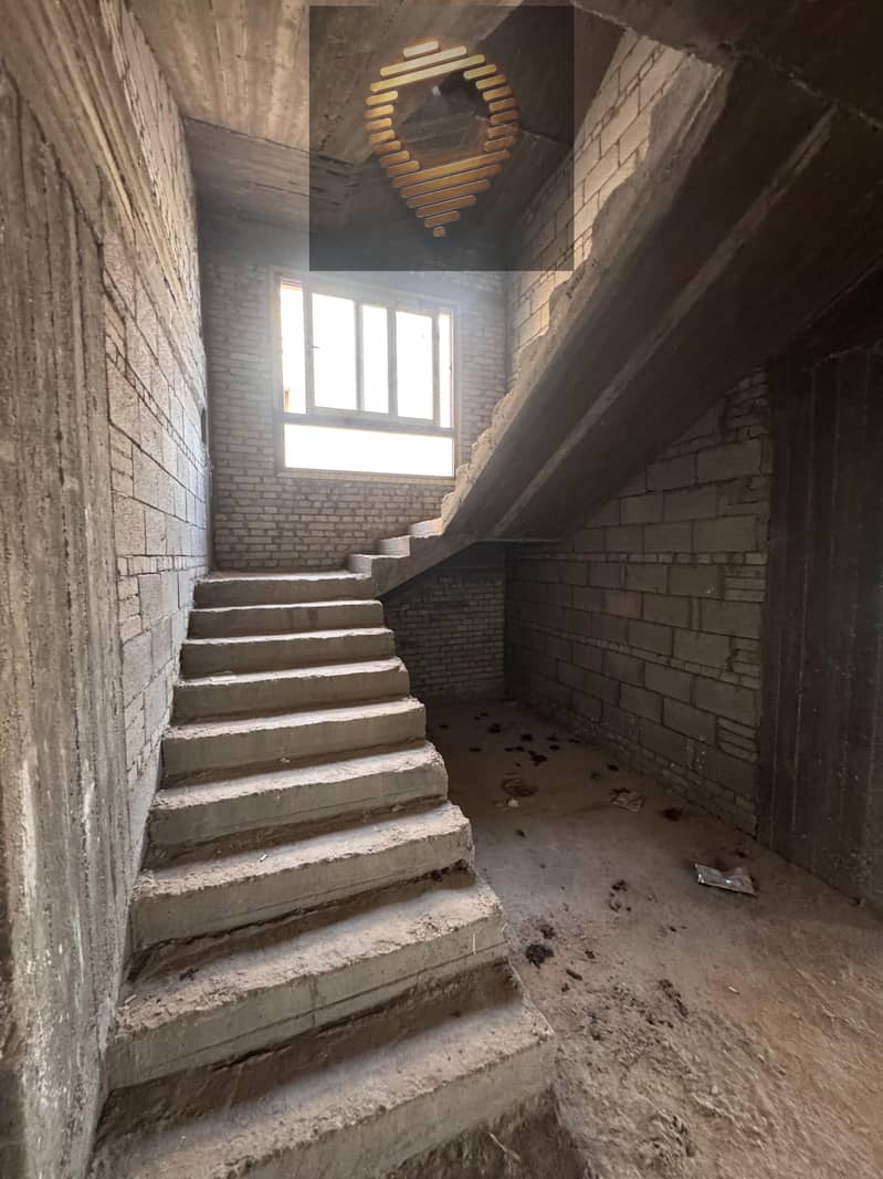 13 WhatsApp Image 2025-12-17 at 18.35. 51_6d4b3743. jpg