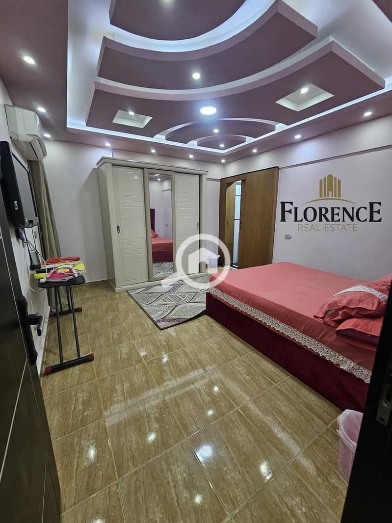 7 cfd28c80-ec5b-4e5d-97cb-121c7ed05d2a. jpg