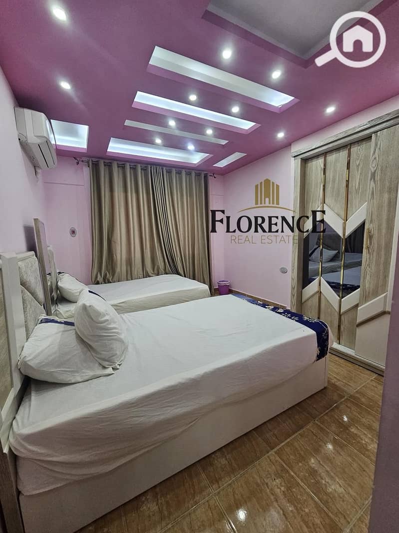 8 11fef463-9fda-4378-ac05-29dff4f581d4. jpg