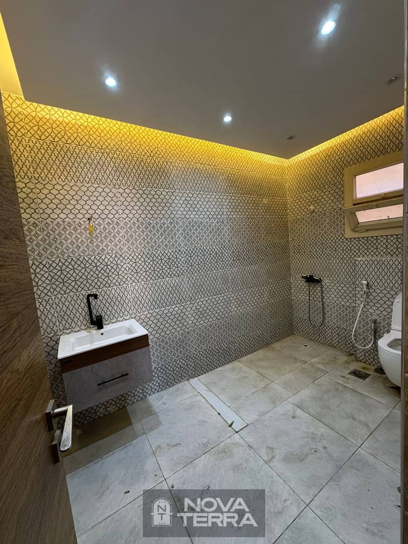 5 WhatsApp Image 2025-12-17 at 2.59. 05 PM (2). jpeg