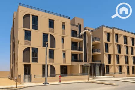 2 Bedroom Flat for Sale in Sheikh Zayed, Giza - assets_task_01k3gr1850e1krf7st7vr9w5hj_1756130113_img_0. jpg