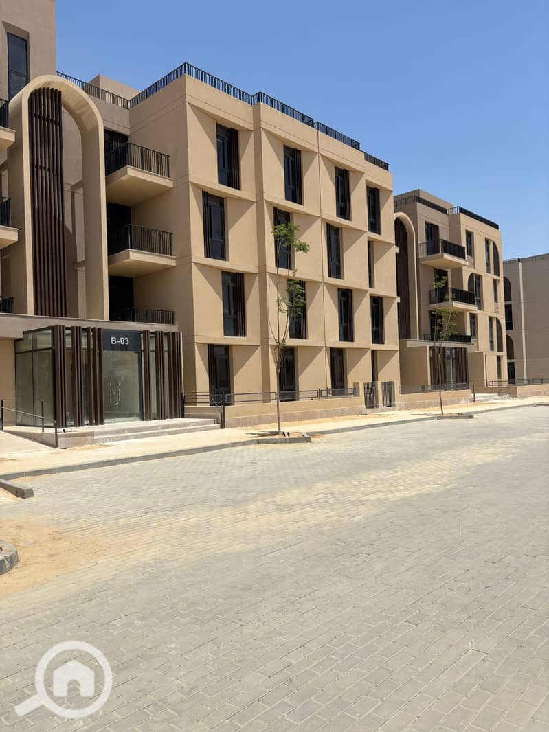 4 32d1eab8-2de9-47e9-8283-3b36ca9afd60. jpeg