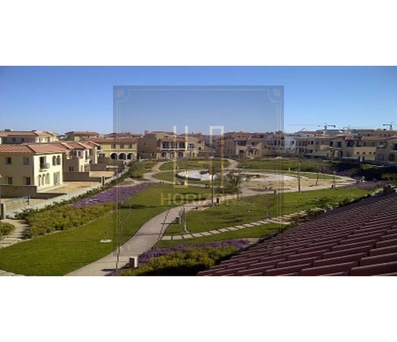 10 كمبوند-هايد-بارك-التجمع-الخامس-. jpg