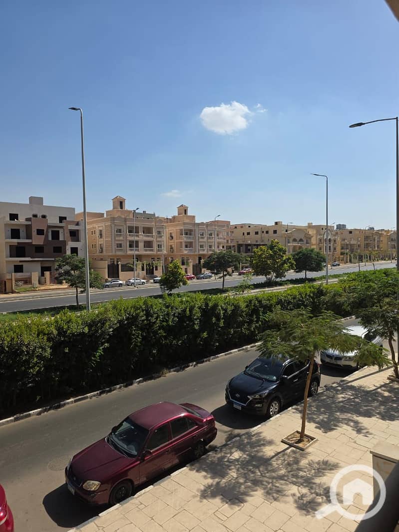 9 57b172cb-2df3-403b-9c0d-9bdaa00b05ab. jpeg