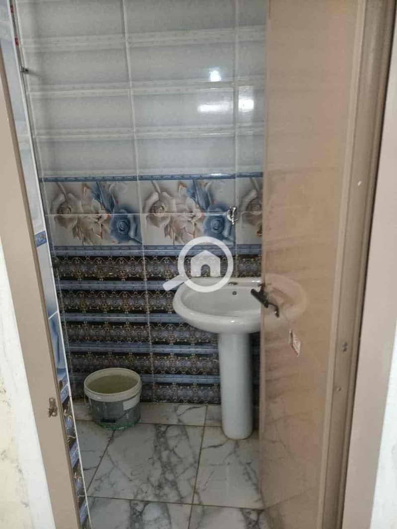 4 b3d046c2-1118-4bb1-9e19-d0382bd98686. jpg