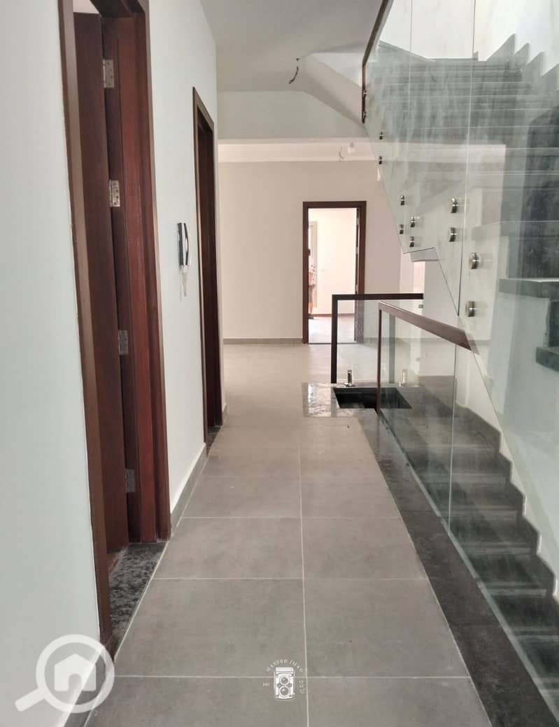 12 WhatsApp Image 2025-12-17 at 2.07. 38 PM (2). jpeg