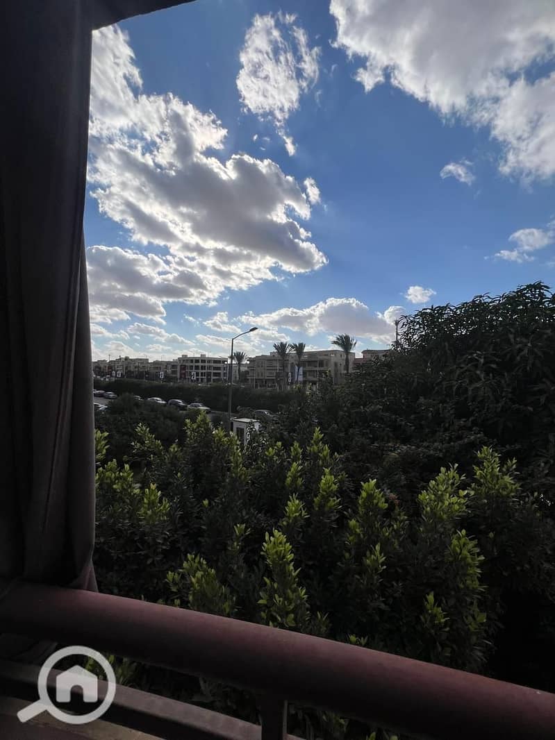 7 05fd4e70-772c-41b5-9db0-4446ee0fb4e2. jpeg