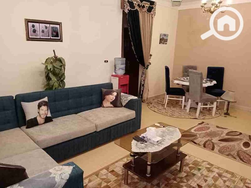 1000749241. jpg 1000749241. jpg