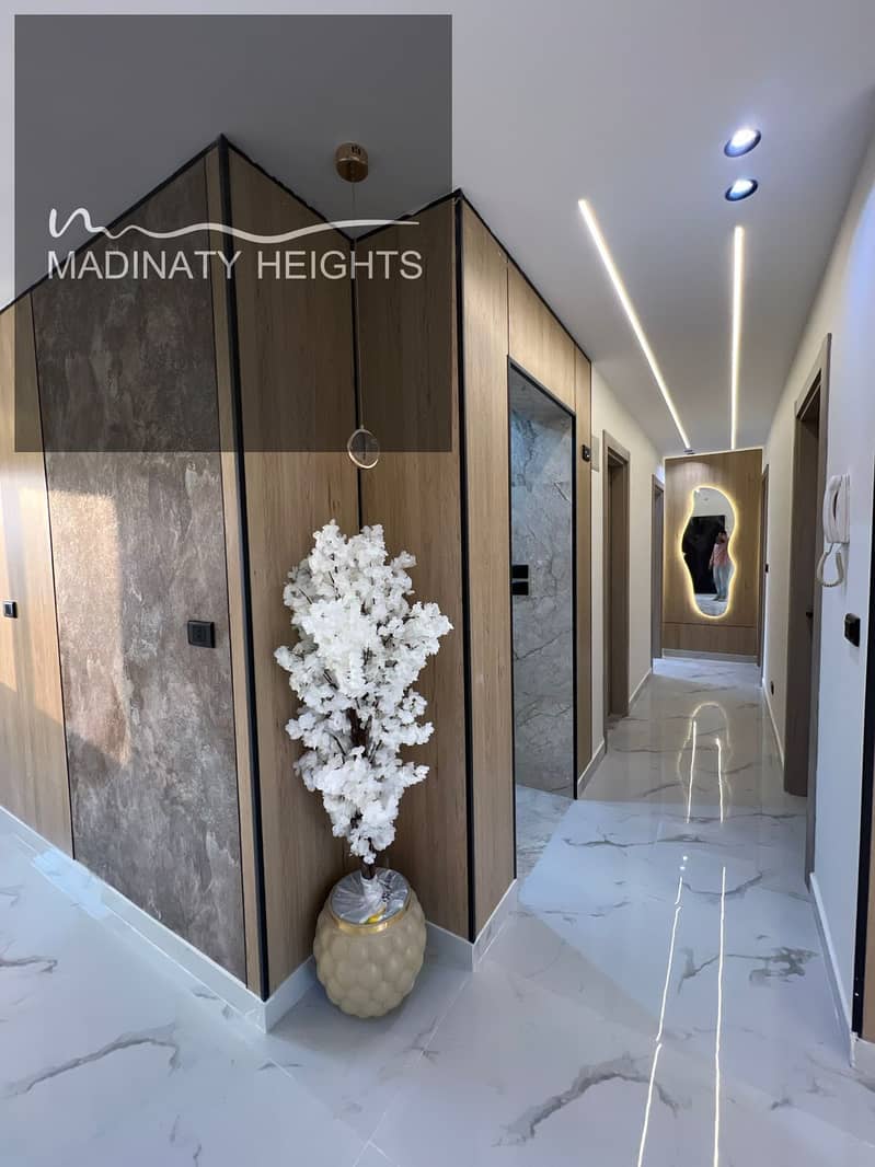 4 WhatsApp Image 2025-12-17 at 19.05. 17_b7d667d8. jpg