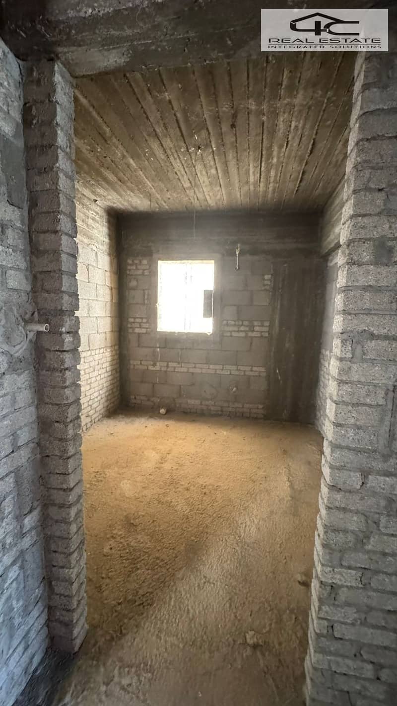 5 WhatsApp Image 2025-12-16 at 12.05. 16 PM. jpeg