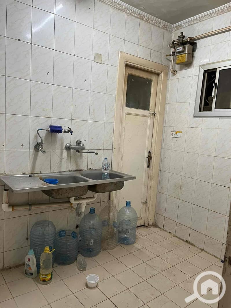 9 09dcb160-2a68-481b-8d1b-da3730de224f. jpg