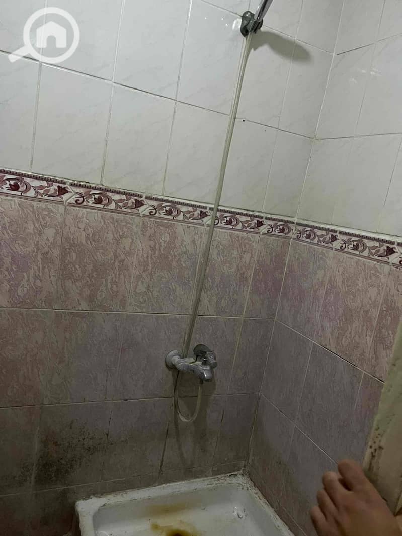 12 40192ebc-4547-46fa-90f8-ff49a443565e. jpg