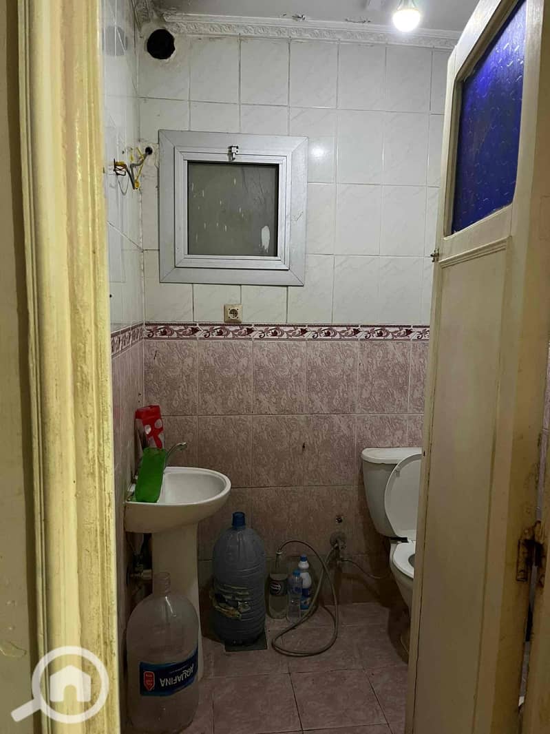 13 4958bab4-fb53-4169-8317-d08631e89a4c. jpg