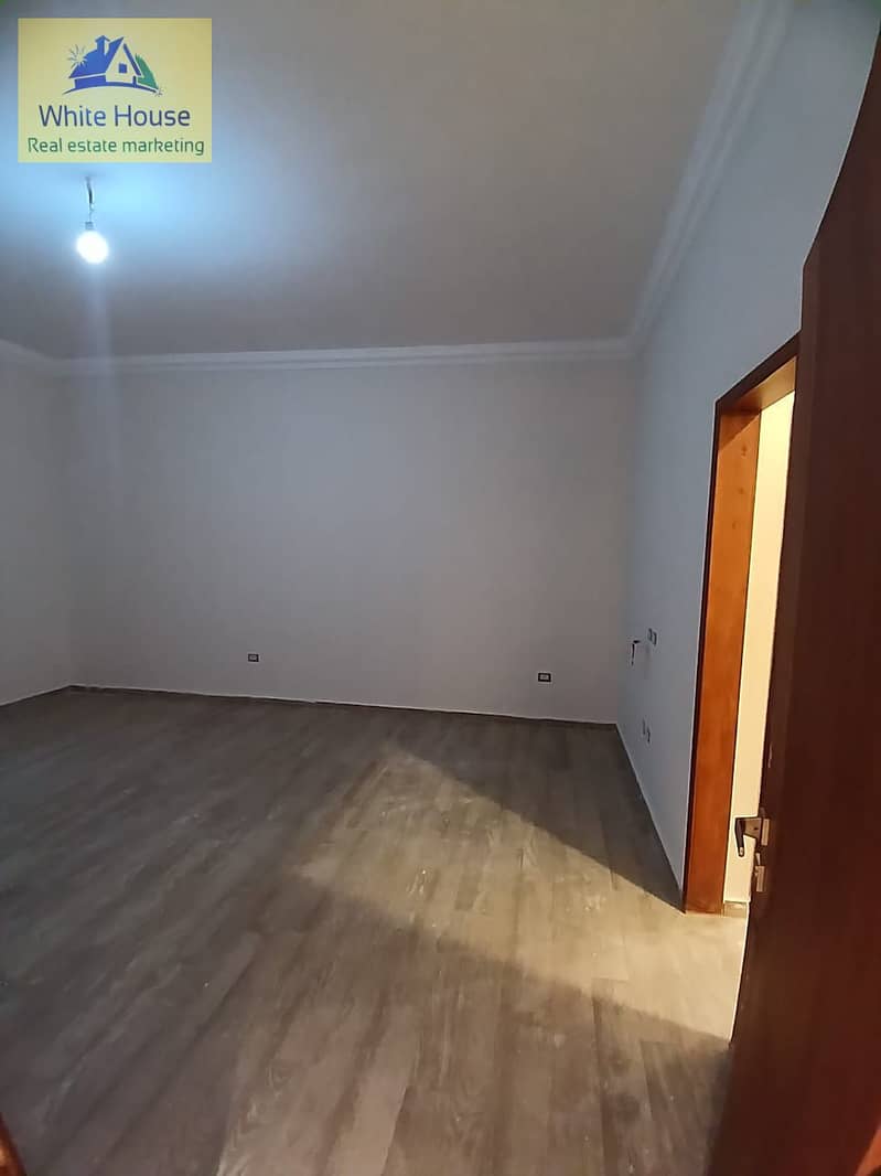 5 WhatsApp Image 2025-12-17 at 8.50. 22 PM (1). jpeg