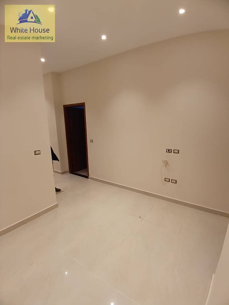 10 WhatsApp Image 2025-12-17 at 8.50. 25 PM. jpeg