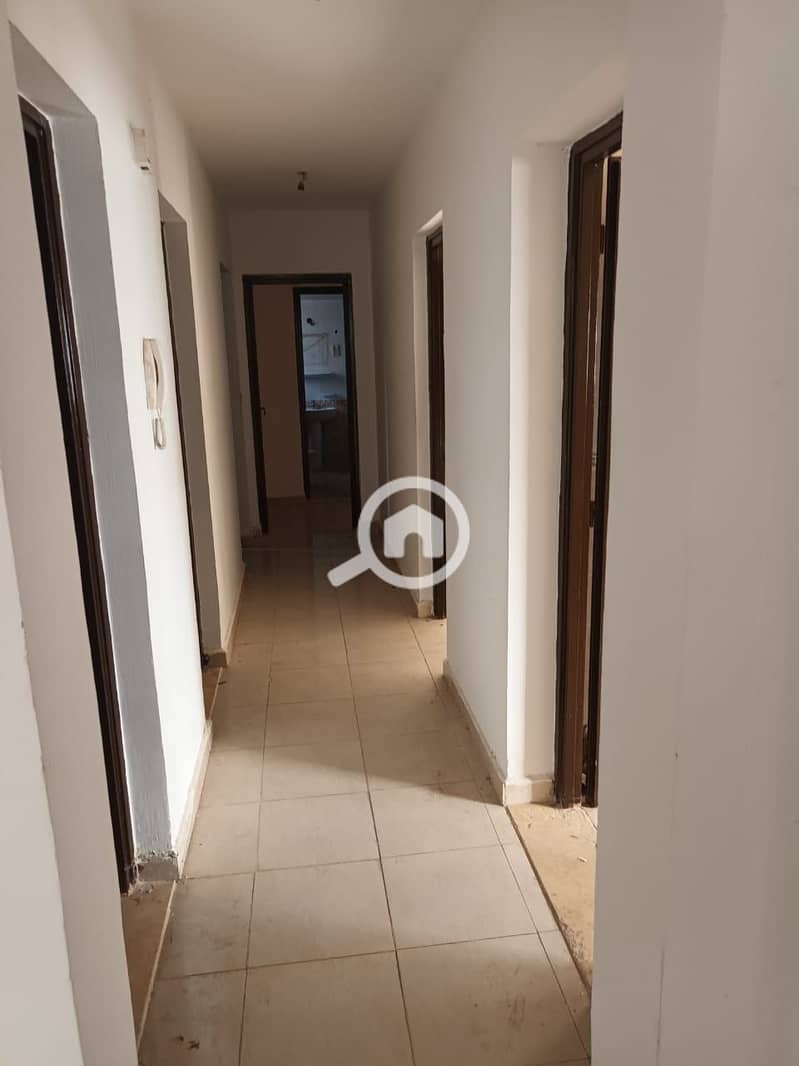 2 WhatsApp Image 2025-12-17 at 5.24. 24 PM (1). jpeg