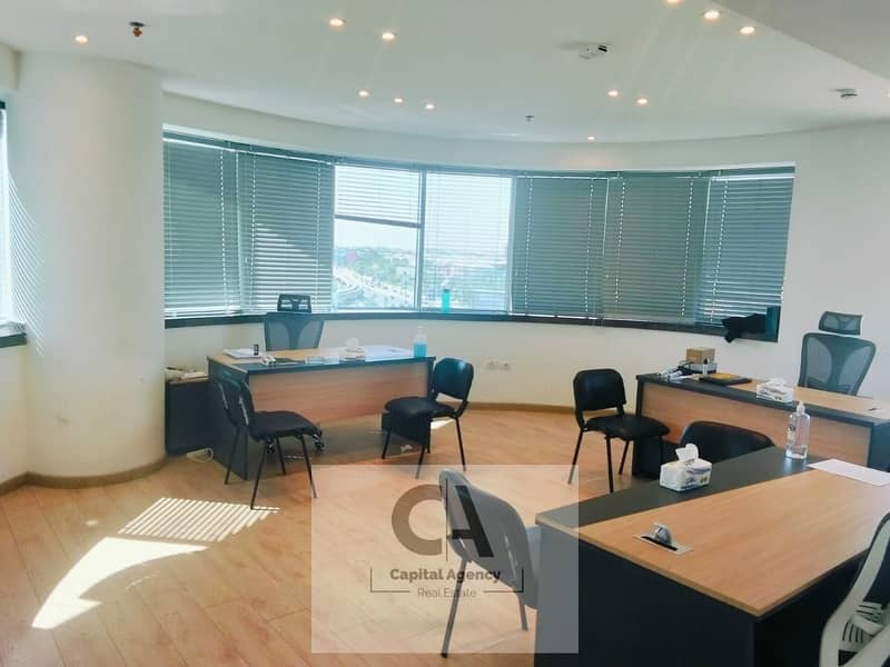 3 420831a3-695a-4ff5-8754-9274da7ec6c5. jpg