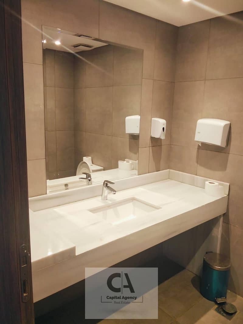 5 1fe4a578-70d1-44fa-981c-9c822cdda525. jpg