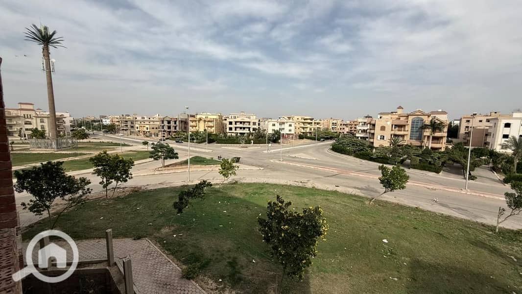 9 WhatsApp Image 2025-12-17 at 19.40. 32 (3). jpeg