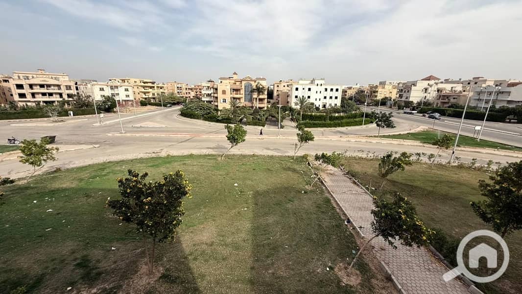 29 WhatsApp Image 2025-12-17 at 19.40. 28 (5). jpeg