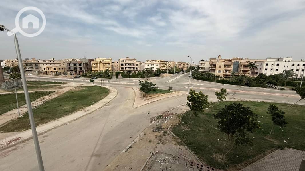 32 WhatsApp Image 2025-12-17 at 19.40. 28 (2). jpeg