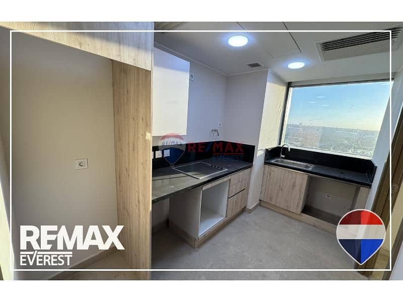 9 011d097d-db30-4104-b91c-42e02792b4c3. jfif. jpg