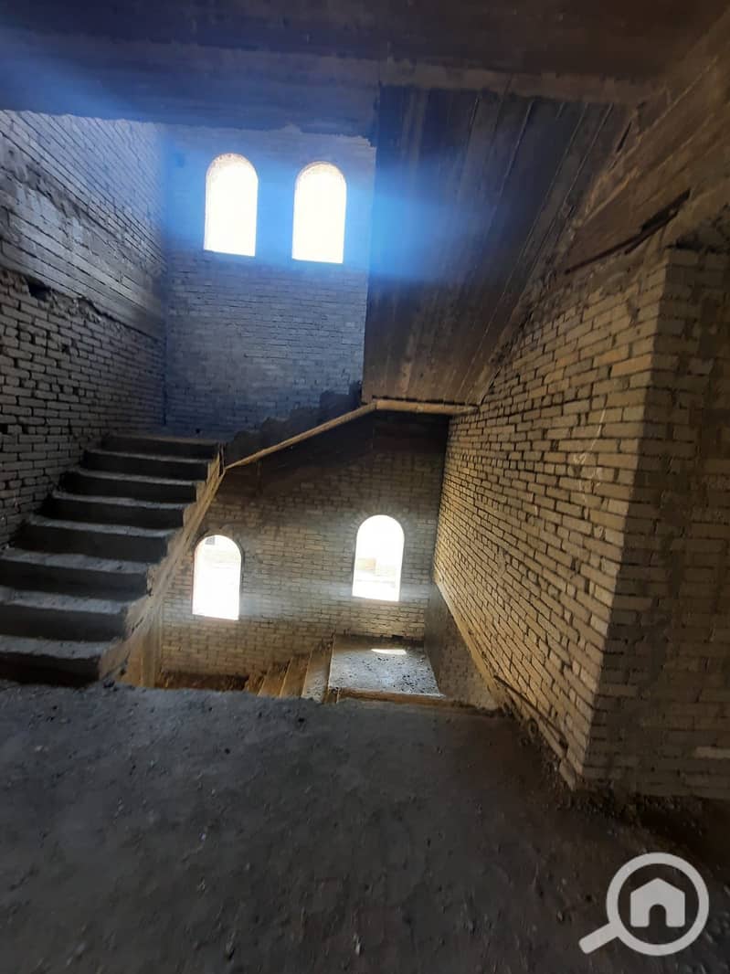 8 WhatsApp Image 2024-10-14 at 11.52. 00 AM. jpeg