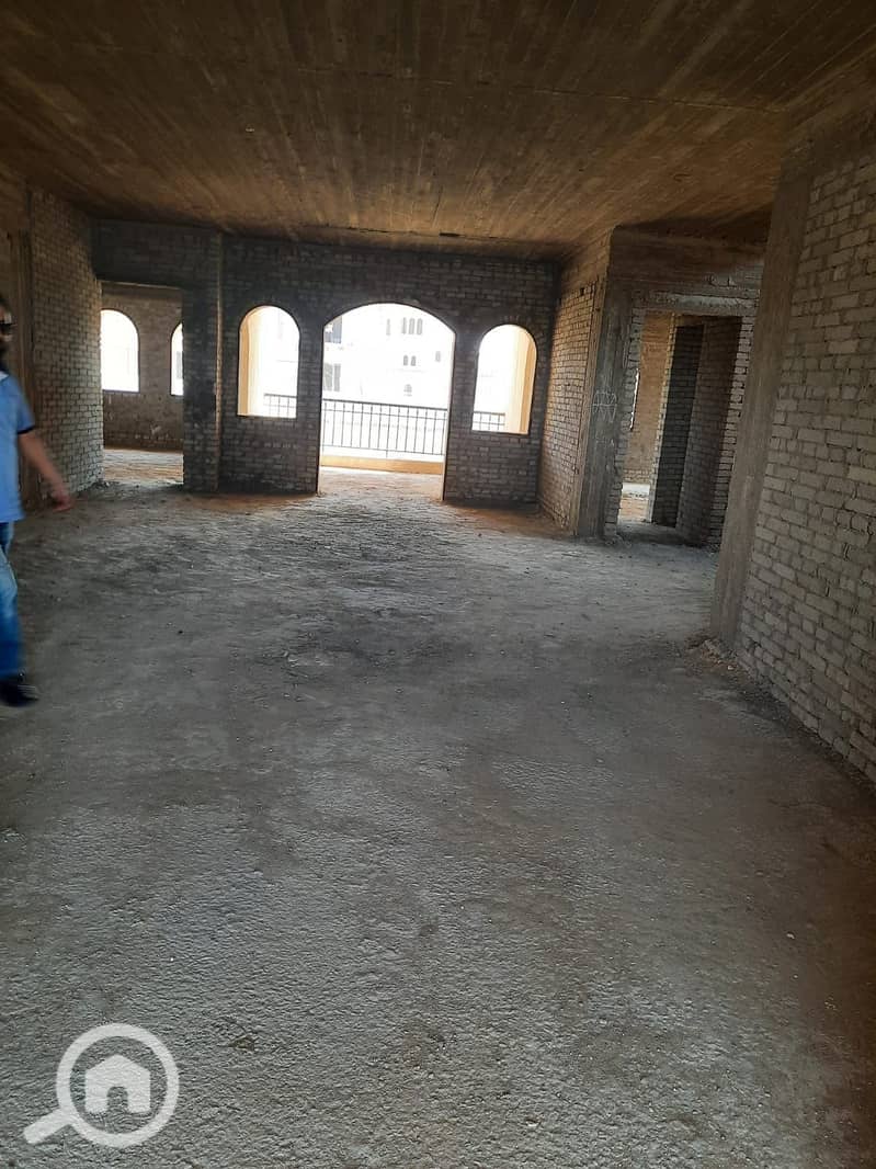 12 WhatsApp Image 2024-10-14 at 11.52. 06 AM (1). jpeg