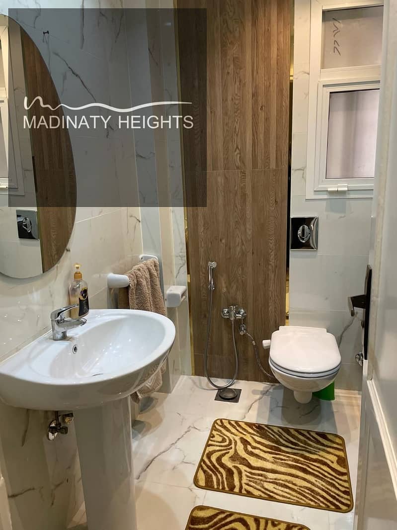 10 WhatsApp Image 2025-12-15 at 19.59. 29_c4c47ccc. jpg