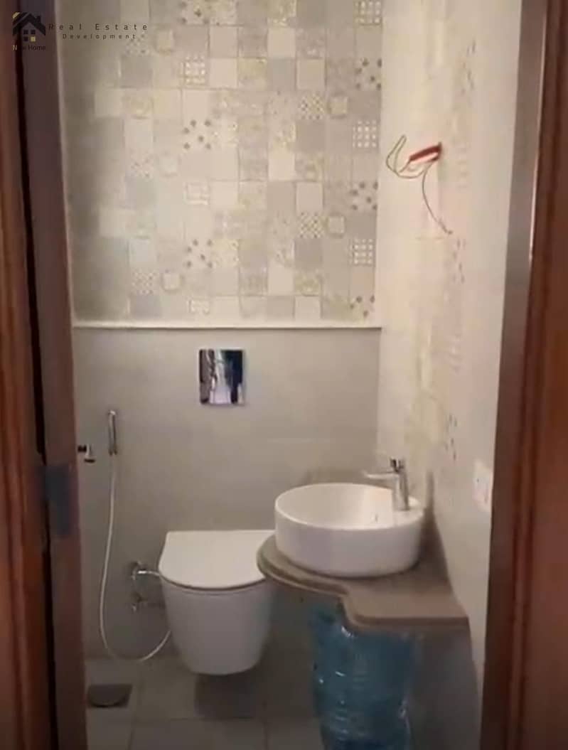 4 WhatsApp Image 2025-10-18 at 14.00. 21_0a92a353. jpg