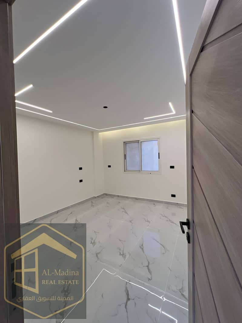 3 WhatsApp Image 2025-12-17 at 9.46. 50 PM (1). jpeg