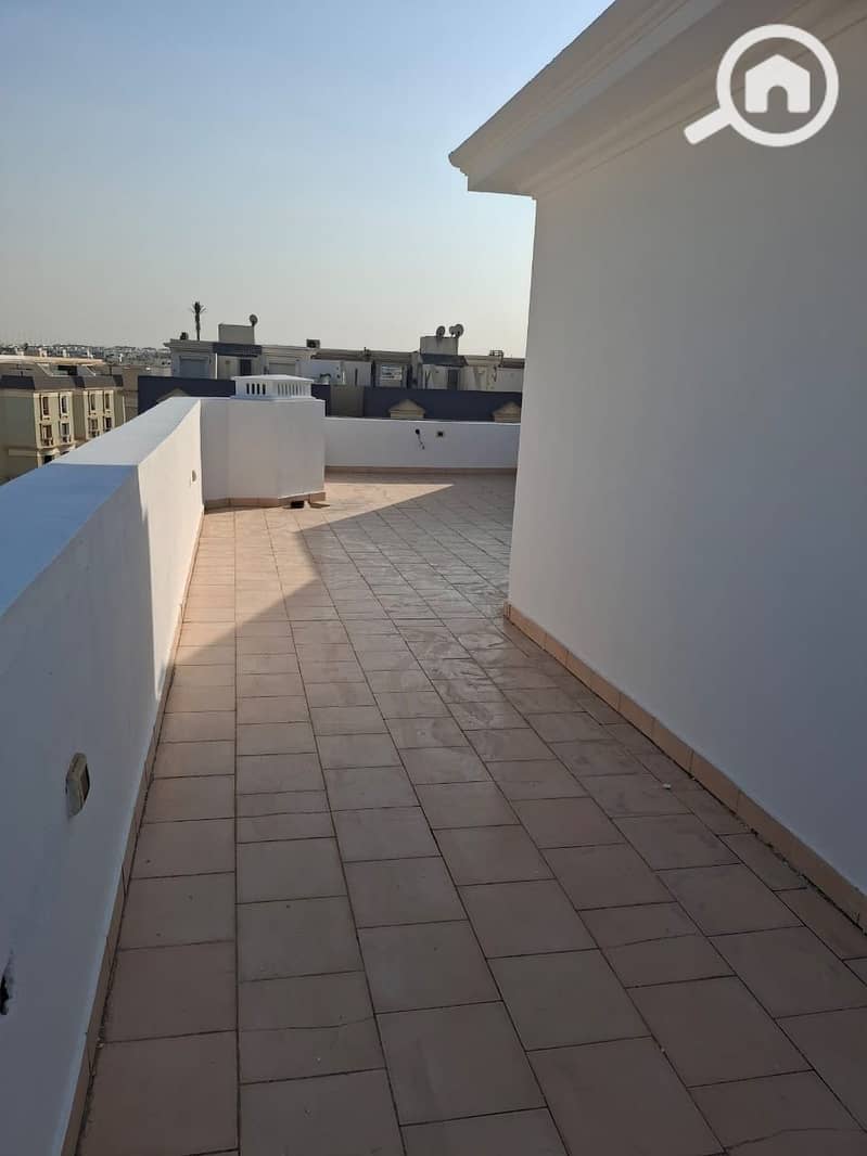 8 6a405a58-5044-449b-ba55-5fb6263970e1. jpeg