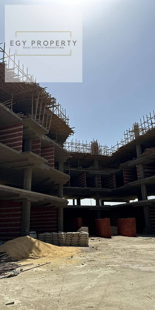 11 PHOTO-2025-12-01-12-18-47 5. jpeg