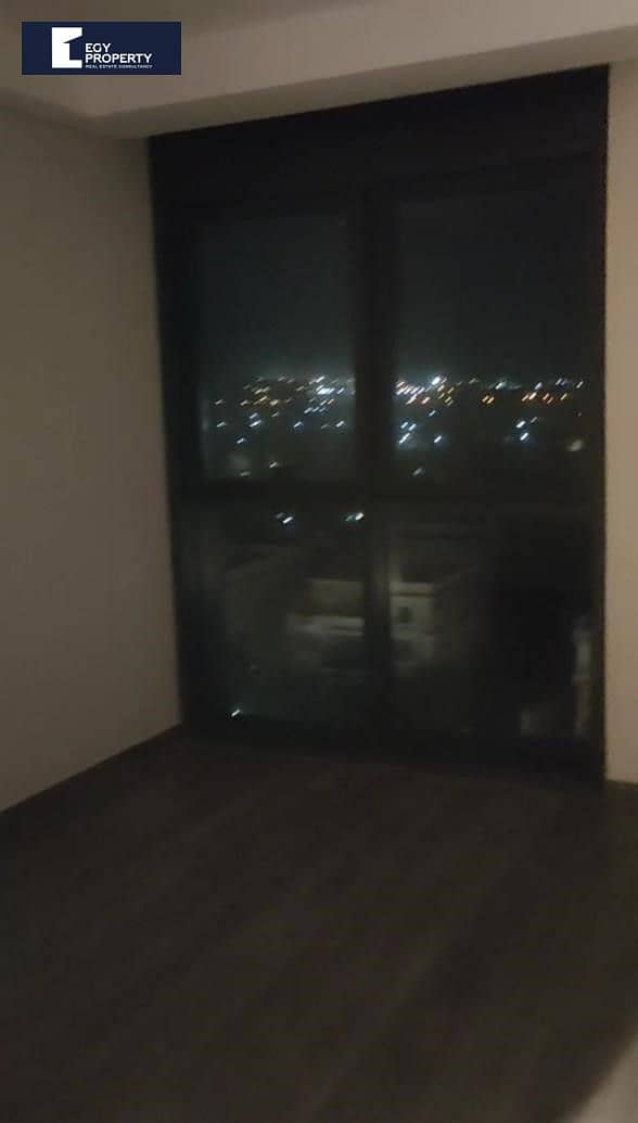 2 WhatsApp Image 2025-12-17 at 21.50. 46_76833cd2. jpg