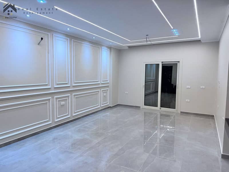 3 WhatsApp Image 2025-10-21 at 13.28. 23_0be32f67. jpg