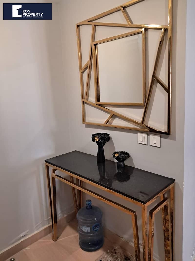 4 _files_8a7f8fe2-9f60-41aa-9ced-5a6da98128d5. jpeg