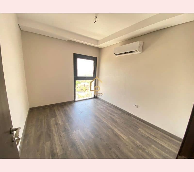 3 WhatsApp Image 2025-12-02 at 4.46. 36 PM (1). jpg