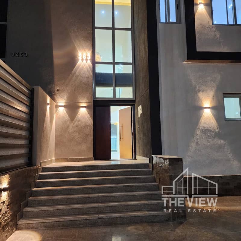 4 WhatsApp Image 2025-12-17 at 21.53. 42_997c1bb4. jpg