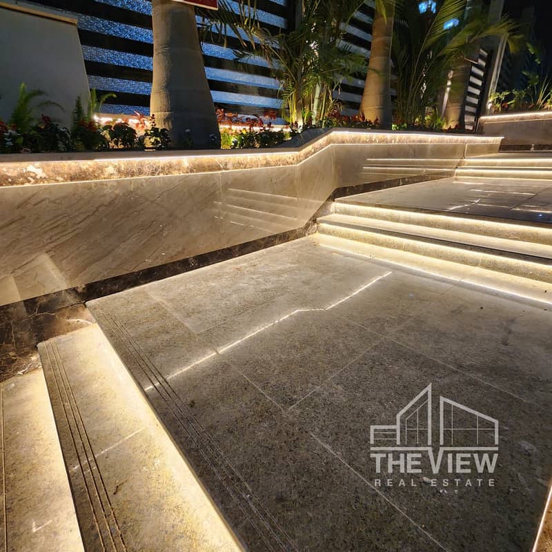 5 WhatsApp Image 2025-12-17 at 21.53. 43_72736214. jpg