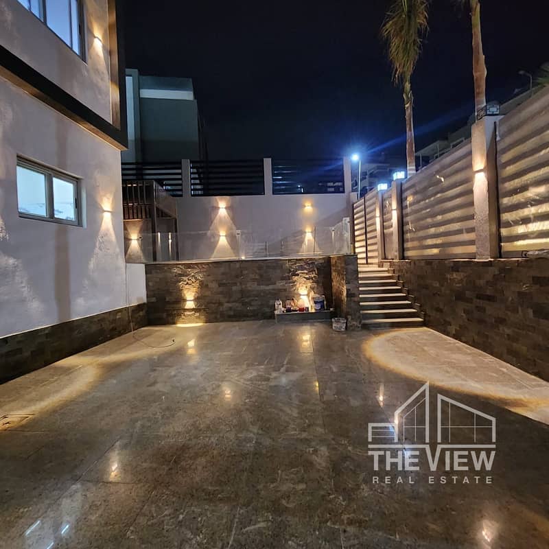 14 WhatsApp Image 2025-12-17 at 21.53. 47_0a04d366. jpg