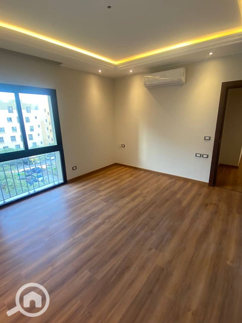 3 f06ba4fc-6c8a-412d-a20a-fe14e661d6bc. jpeg