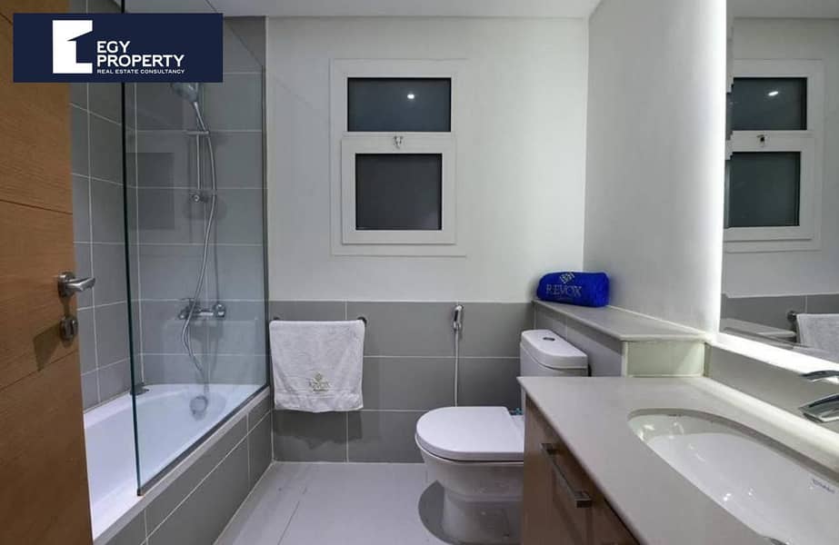 3 WhatsApp Image 2025-12-17 at 22.21. 46_2dc72a7b. jpg