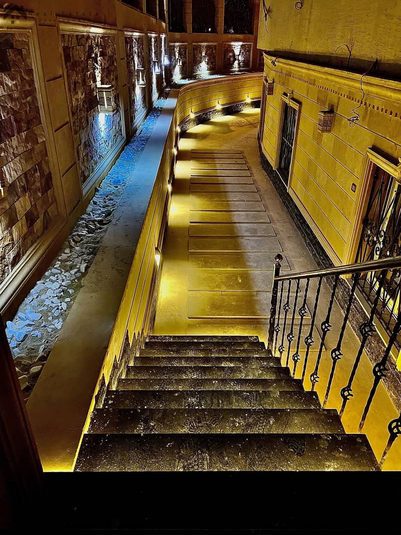 10 WhatsApp Image 2025-12-14 at 13.29. 01_7b02c1c7. jpg