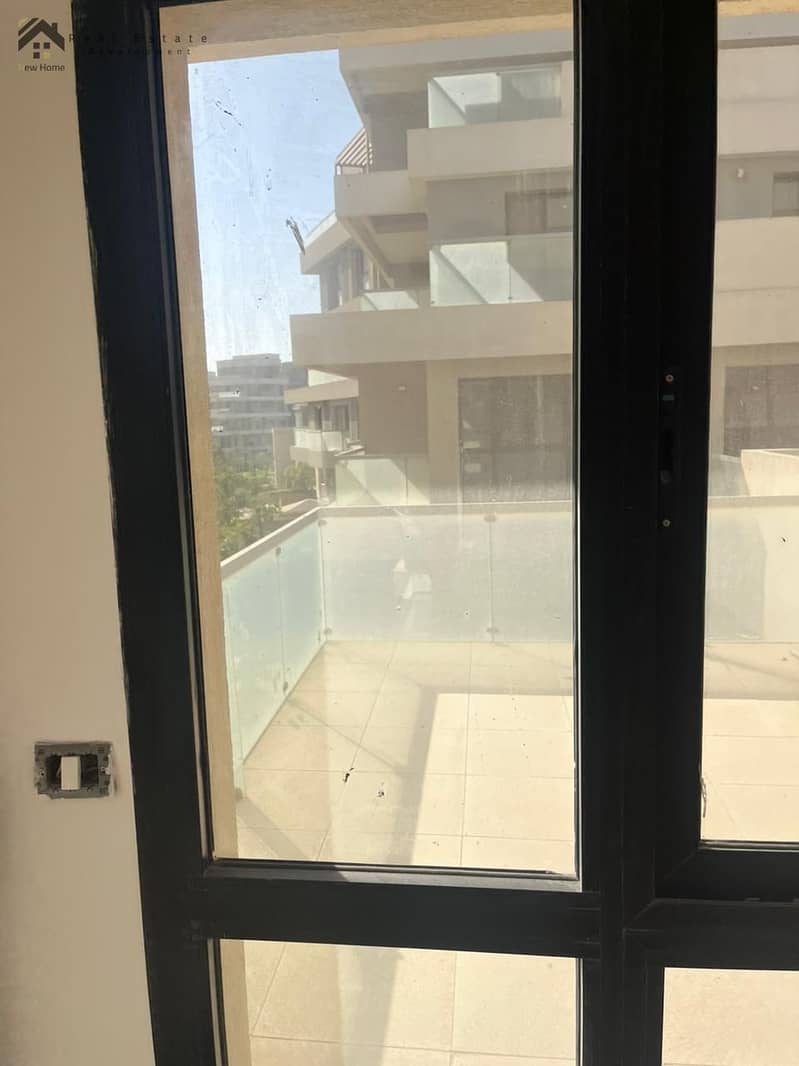 9 WhatsApp Image 2025-12-14 at 17.14. 28_379ab9ee. jpg